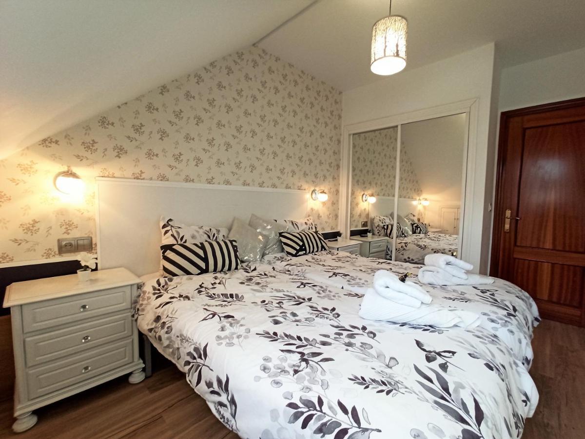 Duplex Con Vistas Al Picu Pienzu, Colungaアパートメント エクステリア 写真